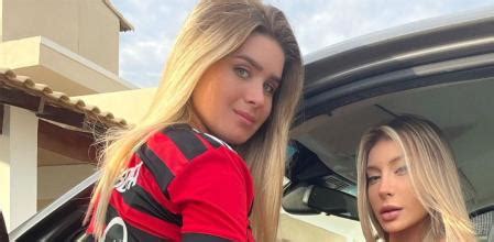 debora peixoto rebolando|Débora Peixoto fodendo com a devassa Andressa Urach cena。